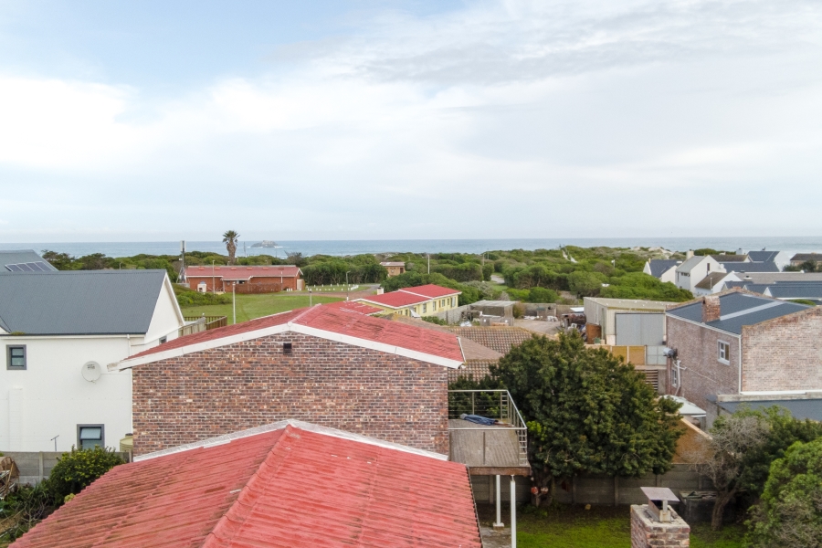 4 Bedroom Property for Sale in Yzerfontein Western Cape